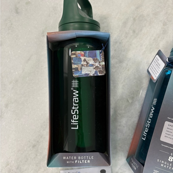 2 Brand new Lifestraw watterbottles with 6 packs of carbon activated filters - Picture 3 of 7